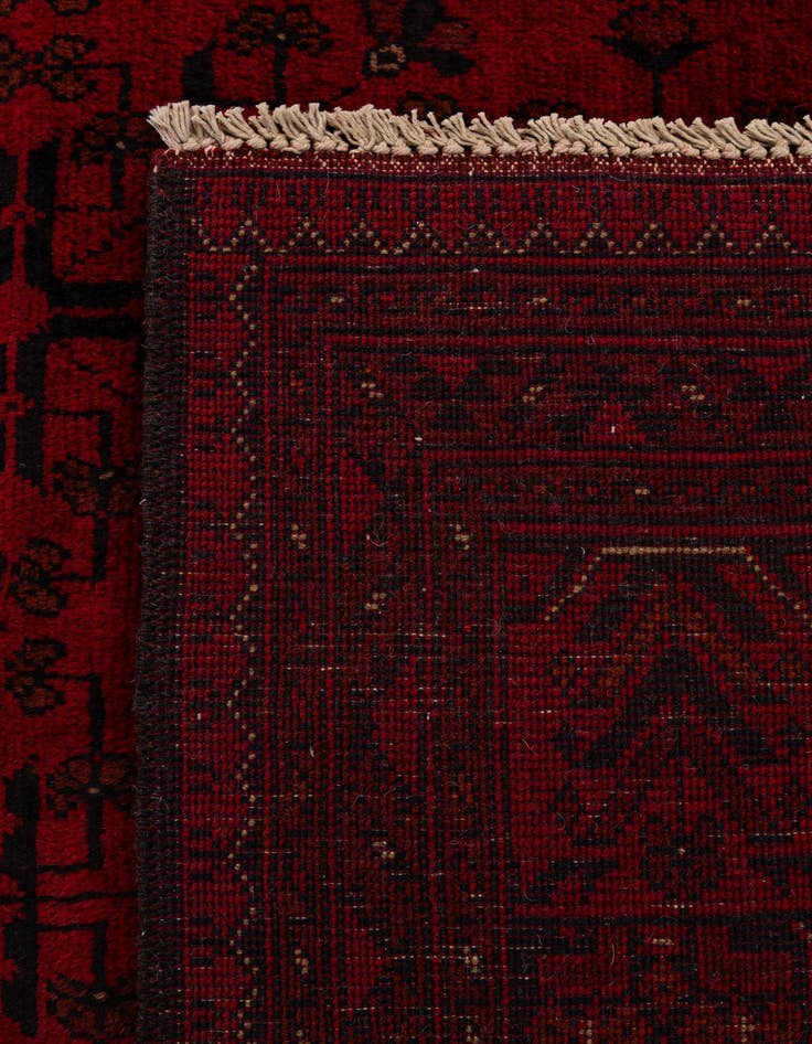 Detail image of  6' 11 x 9' 6  Hand Knotted Khal Mohammadi Wool Rug