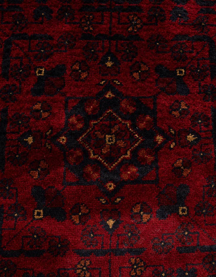 Detail image of  6' 11 x 9' 9  Hand Knotted Khal Mohammadi Wool Rug