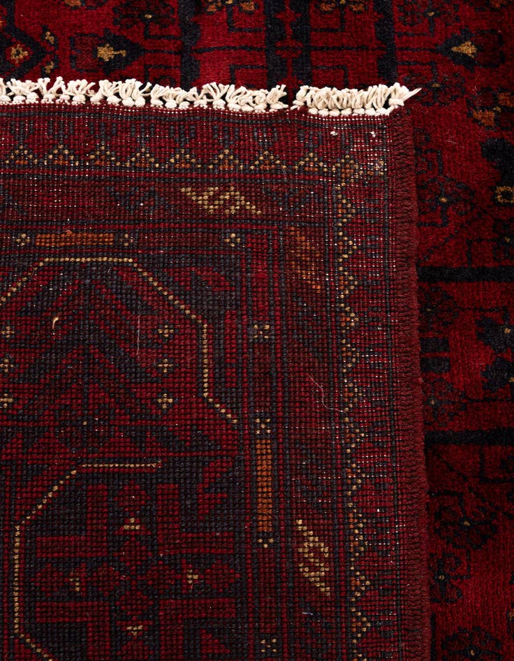 Detail image of  6' 11 x 9' 9  Hand Knotted Khal Mohammadi Wool Rug