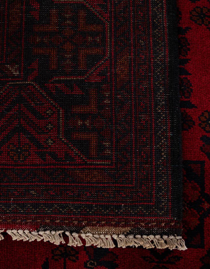 Detail image of  6' 8 x 9' 8  Hand Knotted Khal Mohammadi Wool Rug