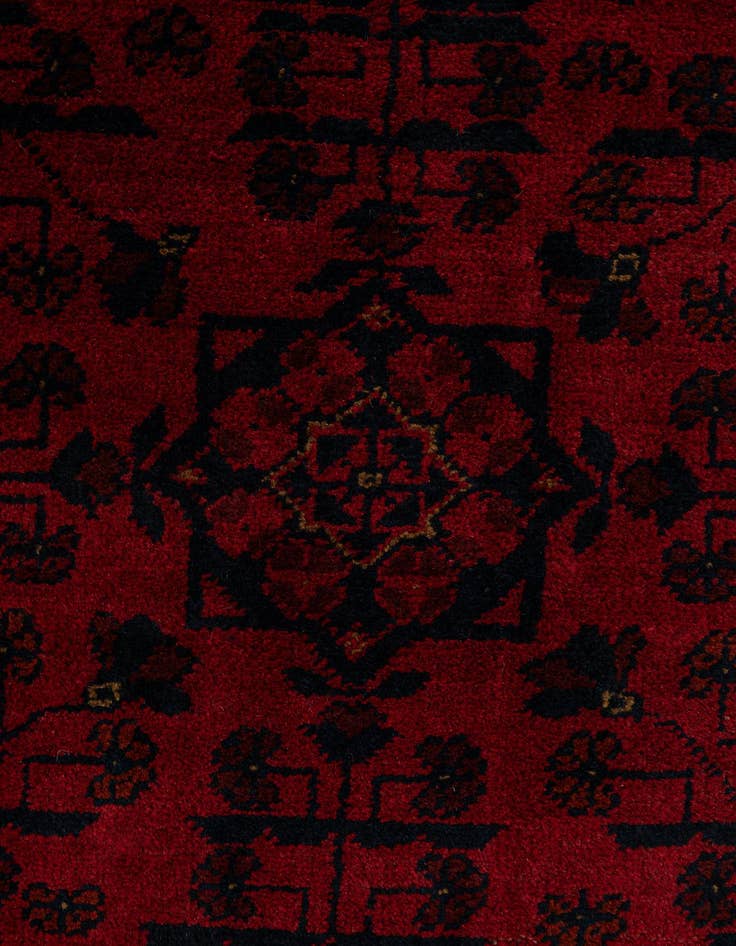 Detail image of  6' 8 x 9' 9  Hand Knotted Khal Mohammadi Wool Rug
