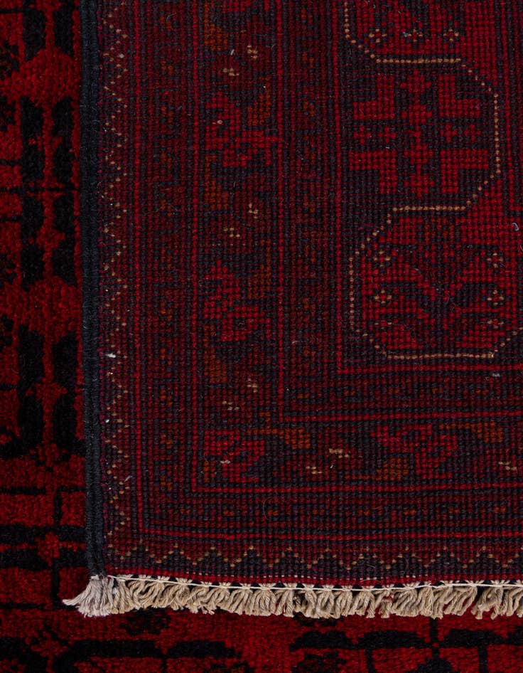 Detail image of  6' 6 x 9' 8  Hand Knotted Khal Mohammadi Wool Rug