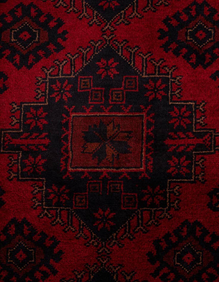 Detail image of  6' 8 x 9' 10  Hand Knotted Khal Mohammadi Wool Rug