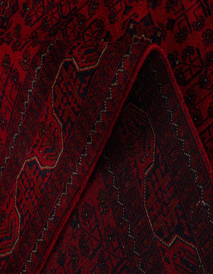 Detail image of  6' 5 x 9' 6  Hand Knotted Khal Mohammadi Wool Rug