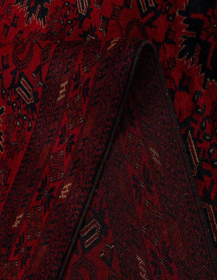Detail image of  6' 9 x 9' 10  Hand Knotted Khal Mohammadi Wool Rug
