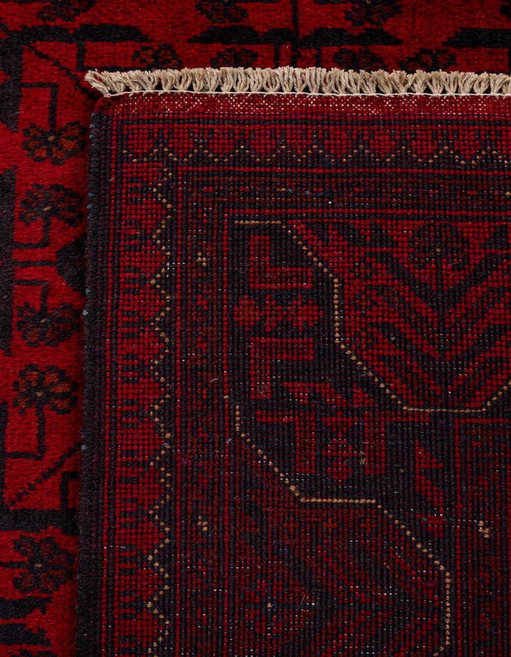 Detail image of  6' 8 x 9' 10  Hand Knotted Khal Mohammadi Wool Rug