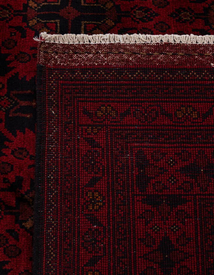 Detail image of  6' 10 x 10'  Hand Knotted Khal Mohammadi Wool Rug