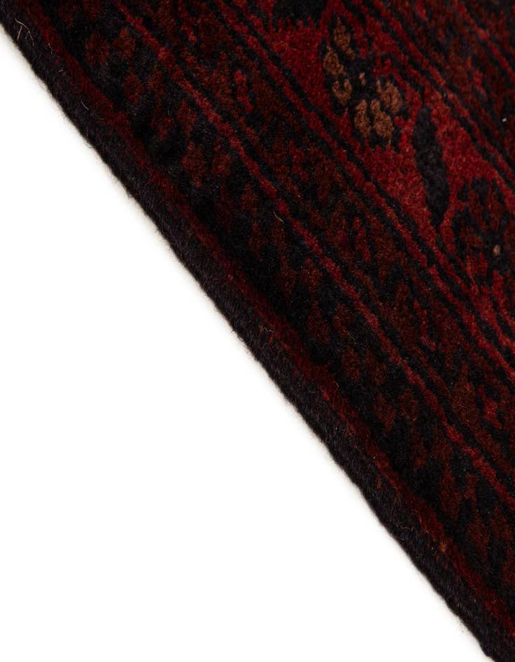 Detail image of  6' 8 x 9' 8  Hand Knotted Khal Mohammadi Wool Rug