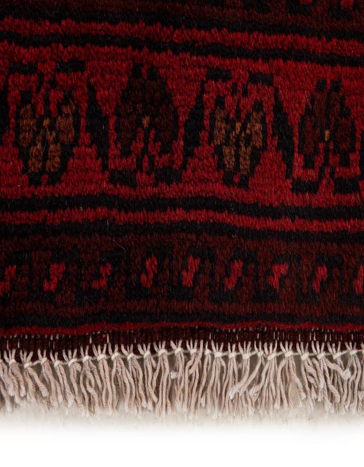 Detail image of  6' 8 x 9' 9  Hand Knotted Khal Mohammadi Wool Rug