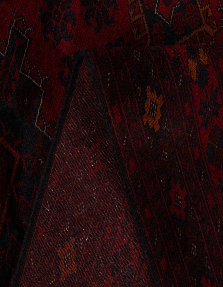 Detail image of  6' 11 x 9' 11  Hand Knotted Khal Mohammadi Wool Rug