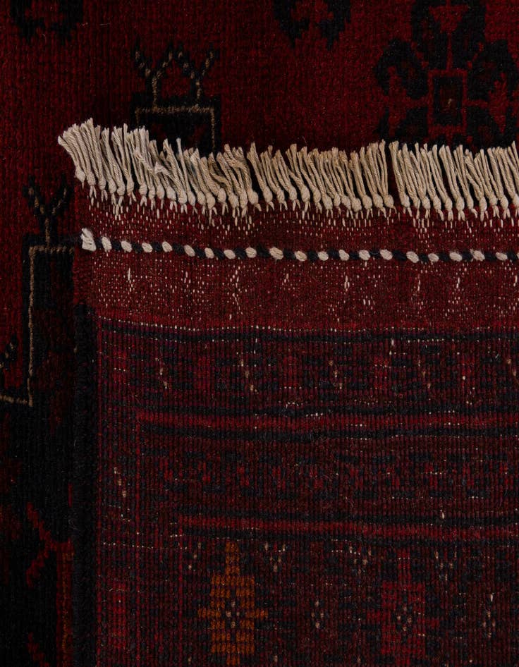 Detail image of  6' 11 x 9' 11  Hand Knotted Khal Mohammadi Wool Rug