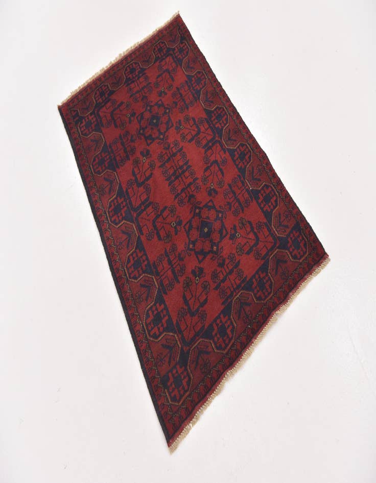 Detail image of 2' 6 x 4' Hand Knotted Khal Mohammadi Wool Rug