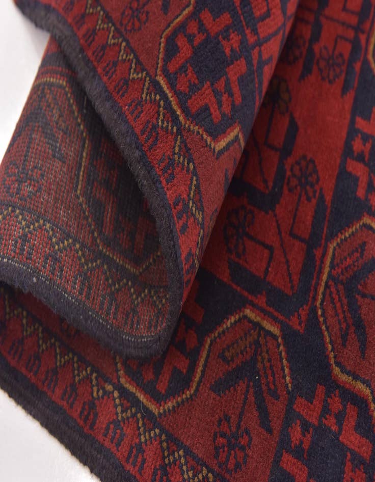 Detail image of 2' 6 x 4' Hand Knotted Khal Mohammadi Wool Rug