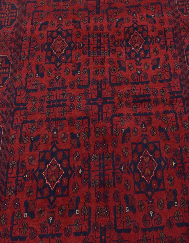 Detail image of  5' x 6' 8  Hand Knotted Khal Mohammadi Wool Rug