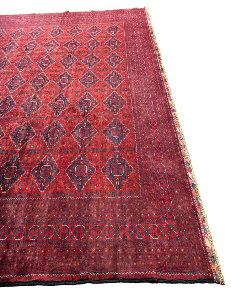Detail image of  12' 8 x 19' 6  Hand Knotted Khal Mohammadi Wool Rug