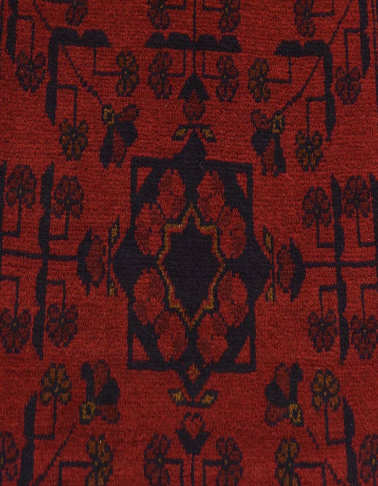 Detail image of 2' 8 x 4' 2 Hand Knotted Khal Mohammadi Wool Rug