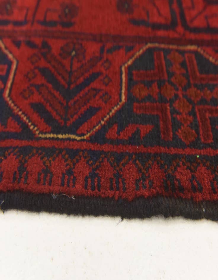 Detail image of  2' 8 x 4' 4  Hand Knotted Khal Mohammadi Wool Rug