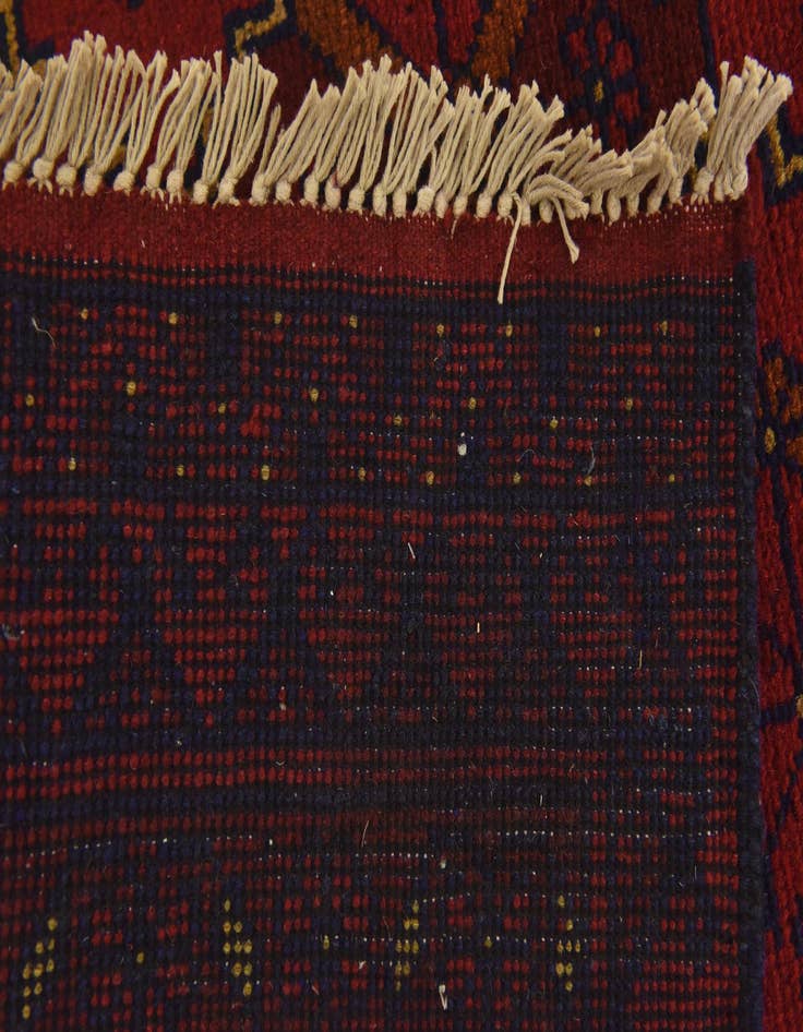 Detail image of 2' 6 x 3' 11 Hand Knotted Khal Mohammadi Wool Rug