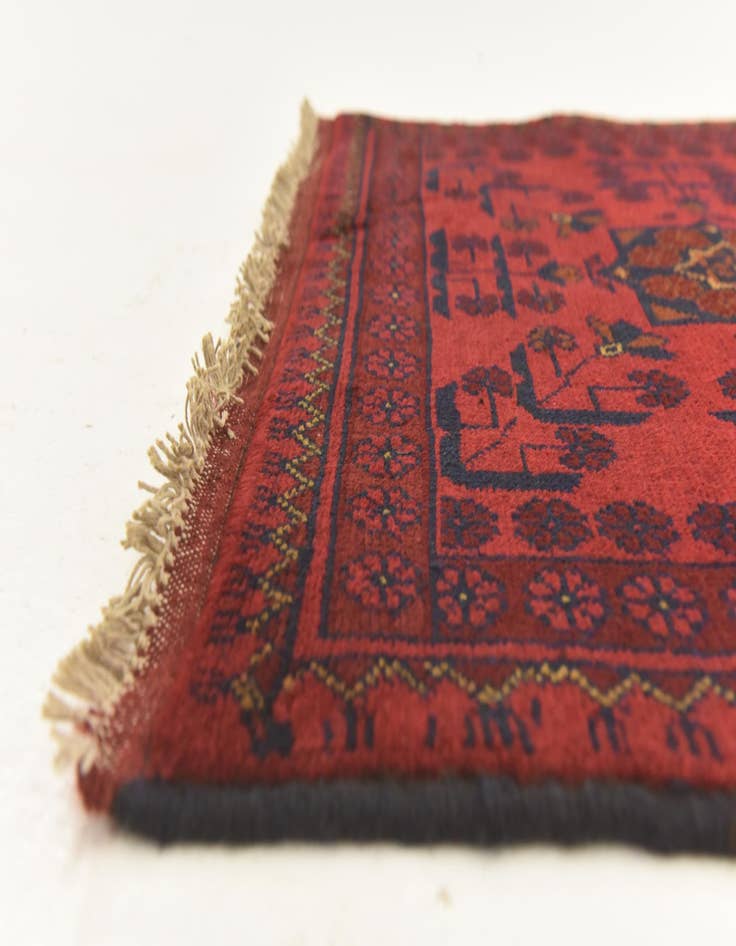 Detail image of 2' 6 x 4' Hand Knotted Khal Mohammadi Wool Rug