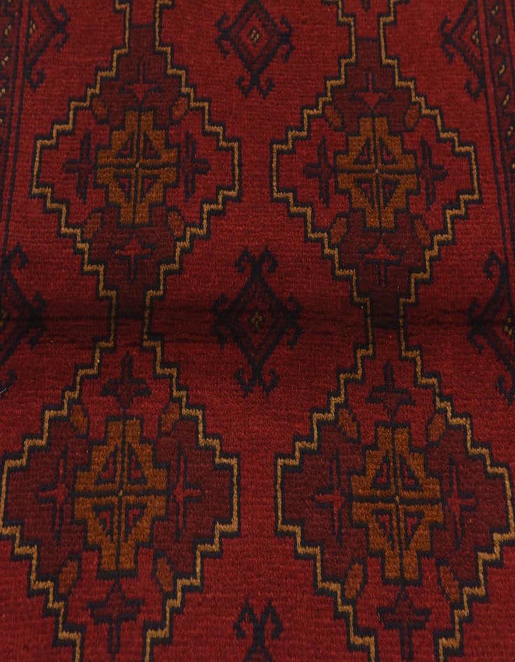 Detail image of 2' 7 x 4' 4 Hand Knotted Khal Mohammadi Wool Rug