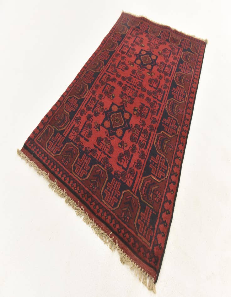 Detail image of 2' 6 x 4' Hand Knotted Khal Mohammadi Wool Rug