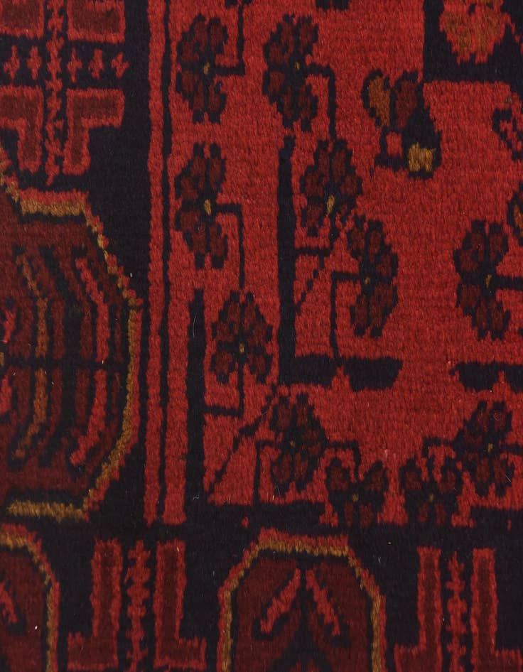 Detail image of 2' 6 x 4' Hand Knotted Khal Mohammadi Wool Rug