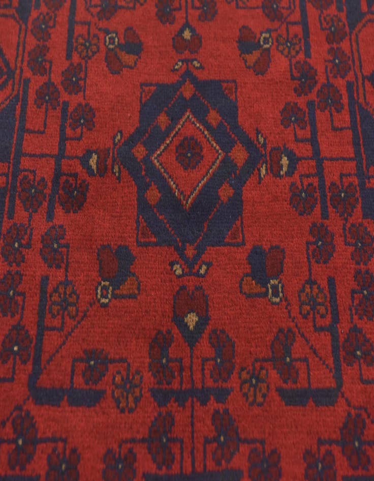 Detail image of  2' 7 x 4' 2  Hand Knotted Khal Mohammadi Wool Rug