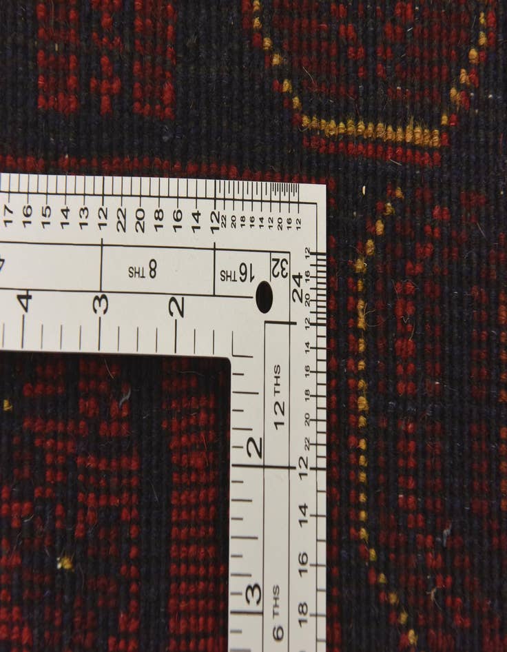 Detail image of 2' 7 x 4' 3 Hand Knotted Khal Mohammadi Wool Rug