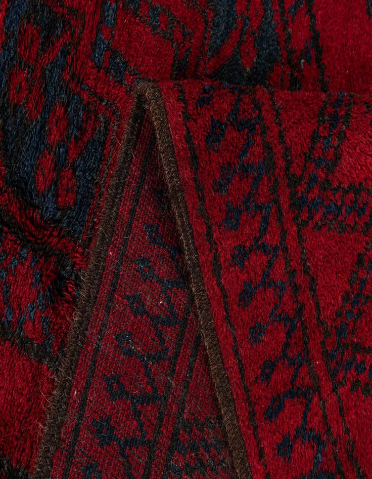 Detail image of  8' 5 x 11'  Hand Knotted Khal Mohammadi Wool Rug