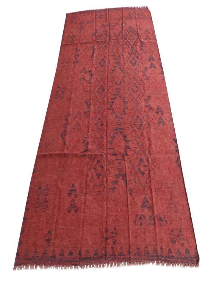 Detail image of  4' 10 x 8'  Hand Woven Kilim Fars Wool Rug