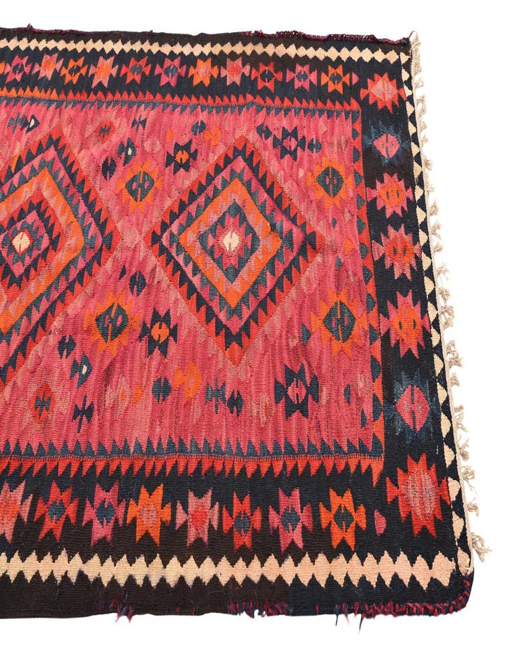 Detail image of  4' 5 x 8'  Hand Woven Kilim Fars Wool Rug
