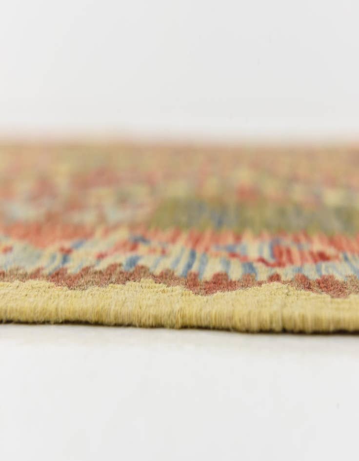 Detail image of  4' x 6' 7  Hand Woven Kilim Maymana Wool Rug