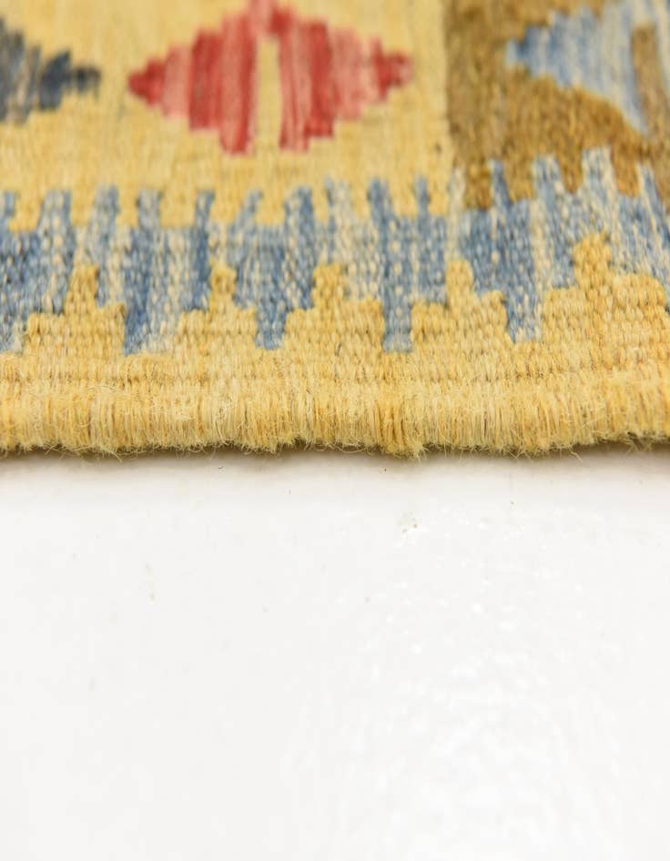 Detail image of  3' 3 x 5'  Hand Woven Kilim Maymana Wool Rug