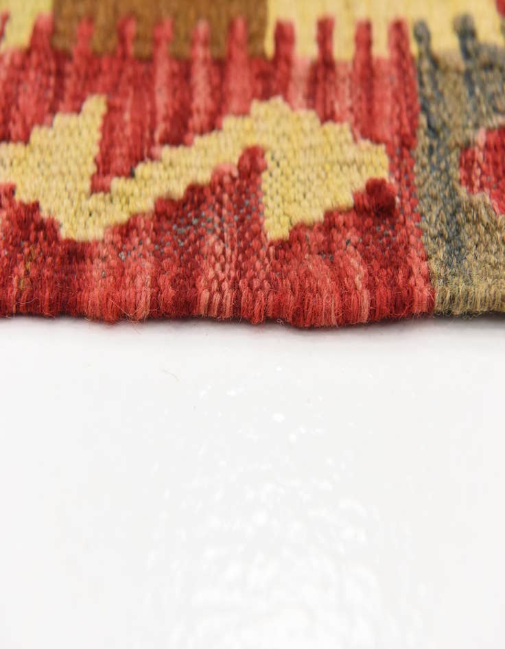 Detail image of  3' 2 x 4' 9  Hand Woven Kilim Maymana Wool Rug