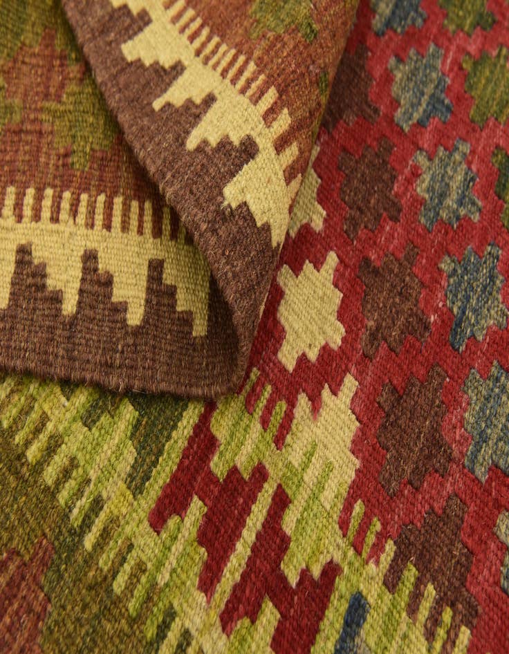 Detail image of  3' 4 x 6' 3  Hand Woven Kilim Maymana Wool Rug