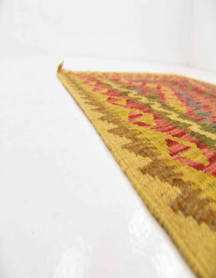 Detail image of 3' 4 x 6' 6 Hand Woven Kilim Maymana Wool Rug