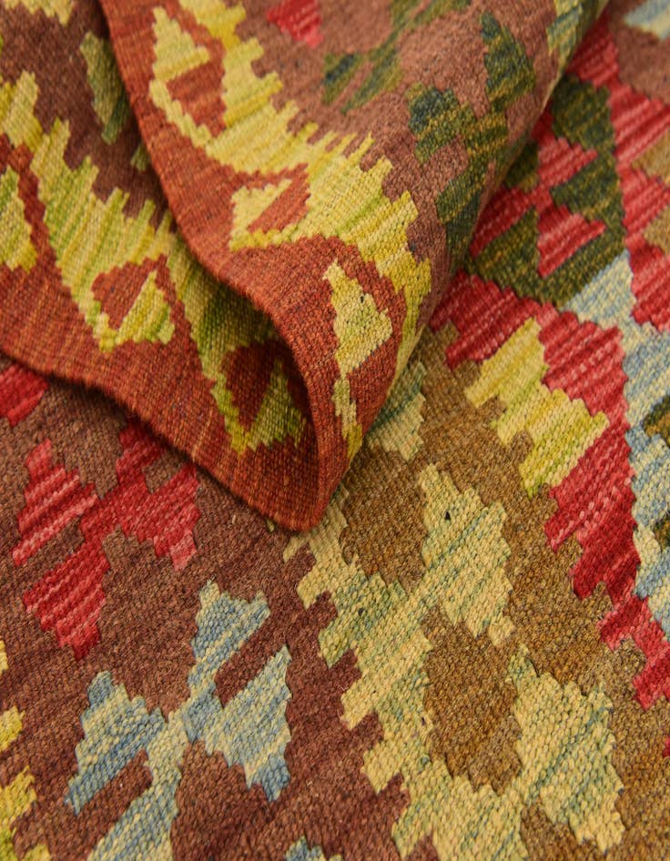 Detail image of  3' 4 x 6' 3  Hand Woven Kilim Maymana Wool Rug