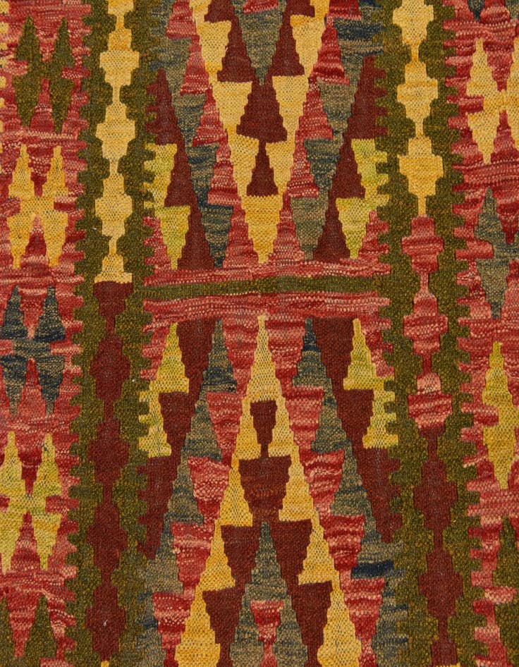Detail image of 3' 5 x 6' 2 Hand Woven Kilim Maymana Wool Rug