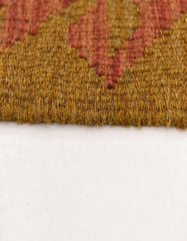 Detail image of  3' 5 x 6' 3  Hand Woven Kilim Maymana Wool Rug