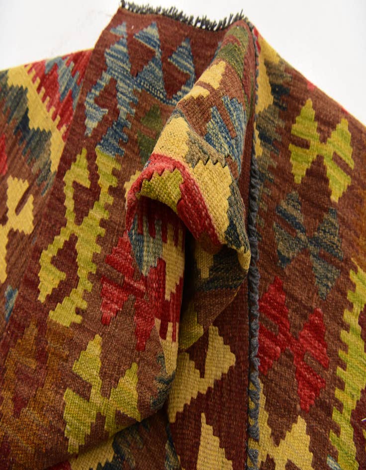 Detail image of  3' 4 x 5' 3  Hand Woven Kilim Maymana Wool Rug