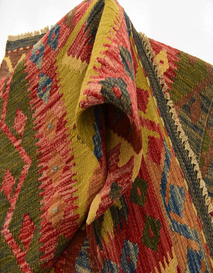 Detail image of  3' 3 x 4' 10  Hand Woven Kilim Maymana Wool Rug