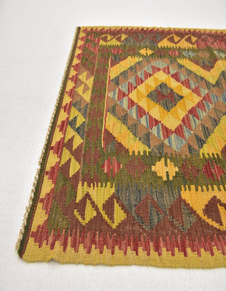 Detail image of  3' 2 x 5'  Hand Woven Kilim Maymana Wool Rug