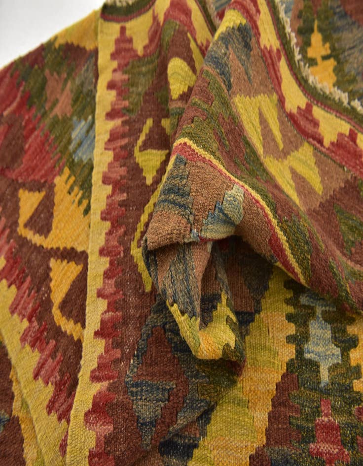 Detail image of  3' 2 x 5'  Hand Woven Kilim Maymana Wool Rug