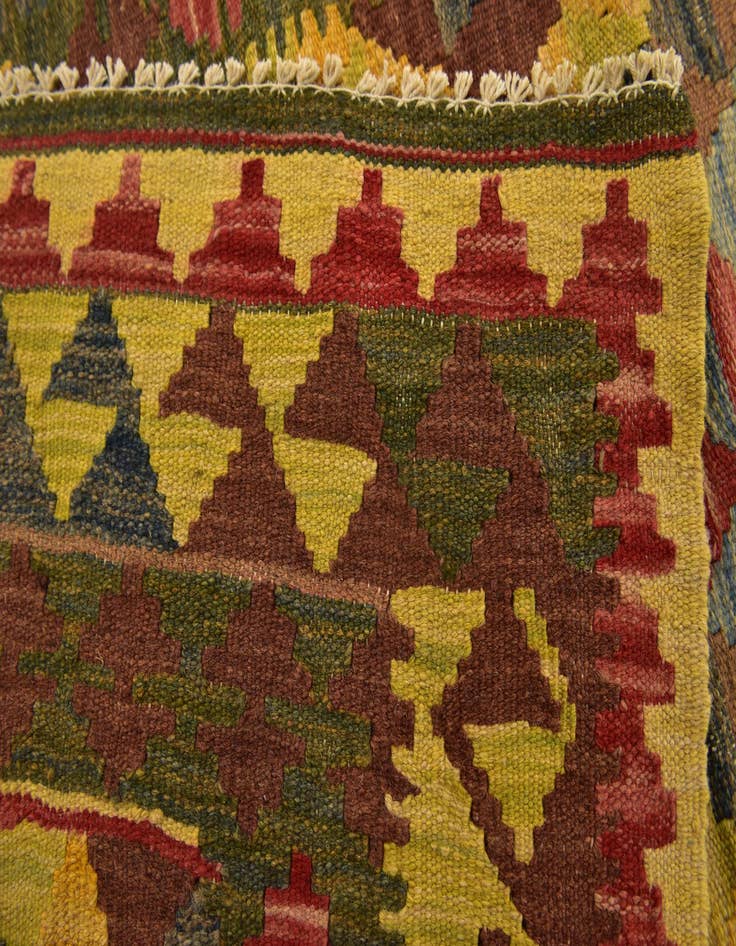 Detail image of  3' 2 x 5'  Hand Woven Kilim Maymana Wool Rug