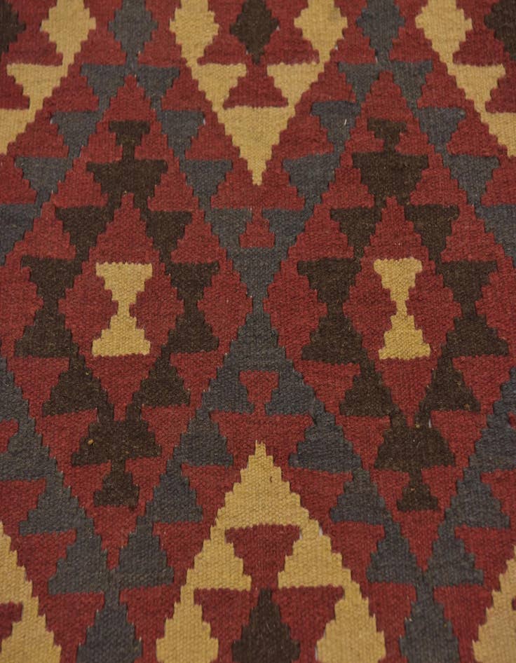 Detail image of  3' 5 x 6' 5  Hand Woven Kilim Maymana Wool Rug