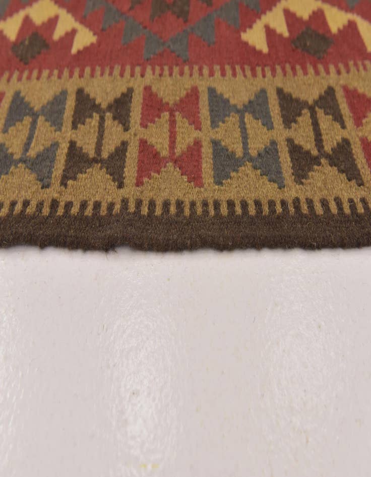 Detail image of  3' 5 x 6' 5  Hand Woven Kilim Maymana Wool Rug
