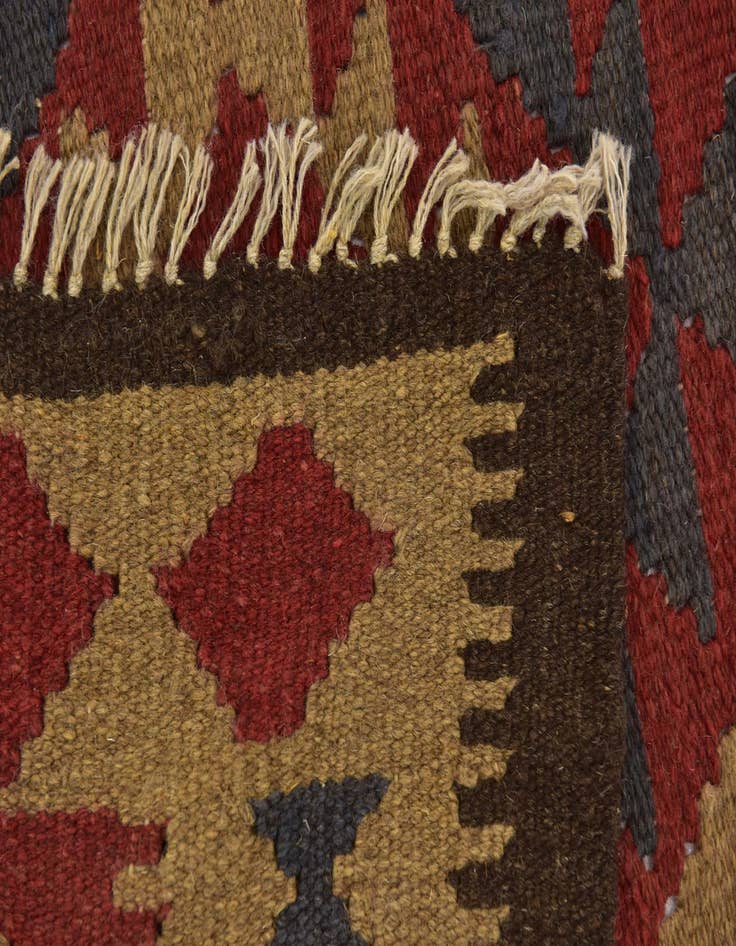 Detail image of  5' x 8' 5  Hand Woven Kilim Maymana Wool Rug