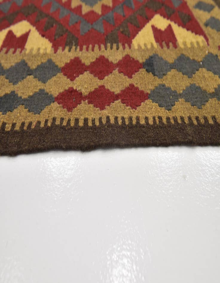 Detail image of  5' 2 x 8' 2  Hand Woven Kilim Maymana Wool Rug