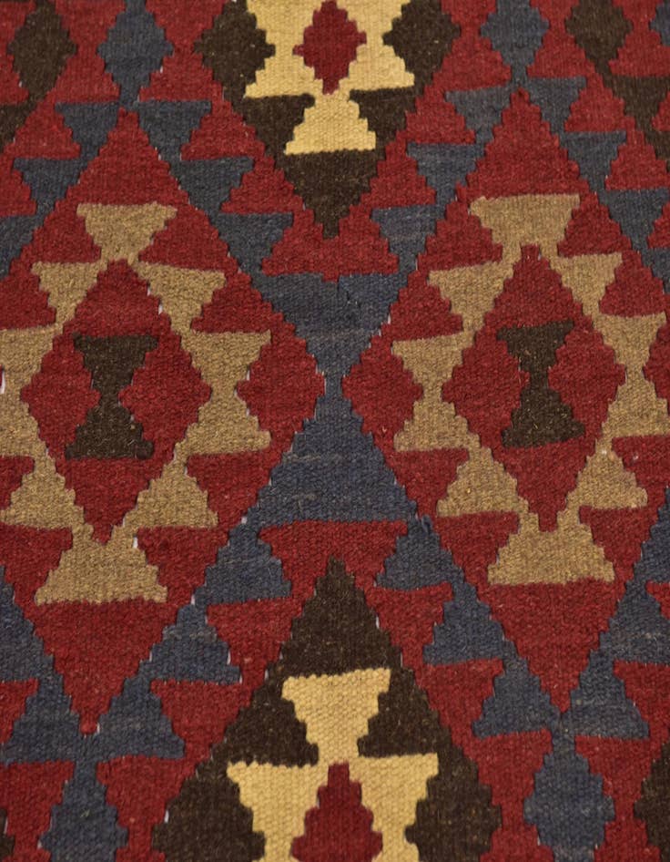 Detail image of  5' 2 x 8'  Hand Woven Kilim Maymana Wool Rug