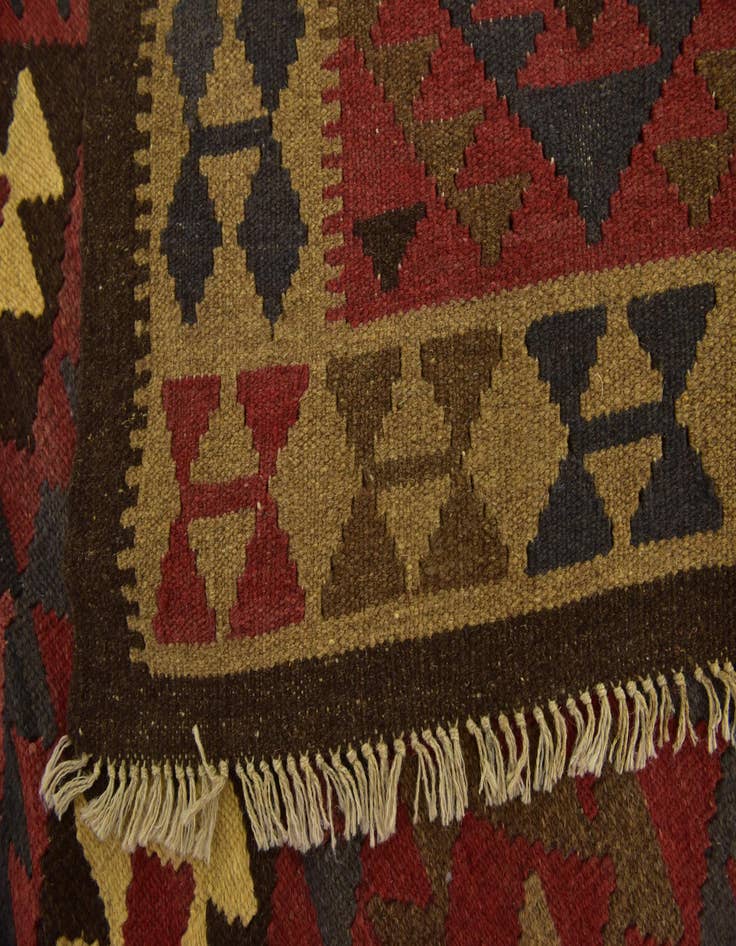 Detail image of  5' x 8'  Hand Woven Kilim Maymana Wool Rug